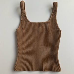 Aritzia Sculptknit Tank